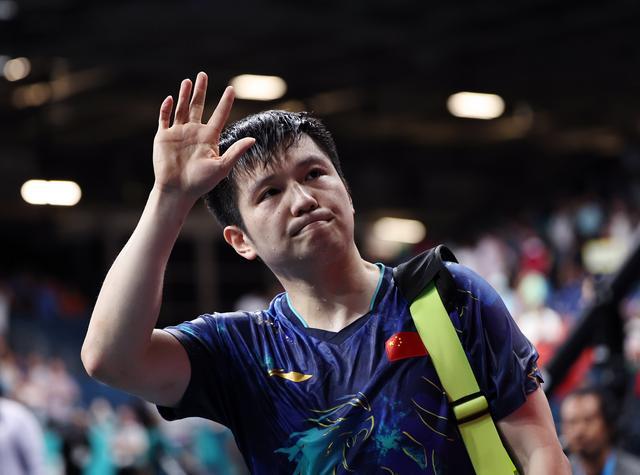 Ning重返赛场,重要助攻首场状态出色,巴黎圣日耳曼观众沸腾!